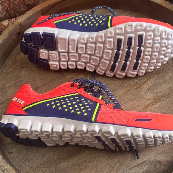 Reebok Orange and Blue Women's Sneakers - Picture 3 of 3